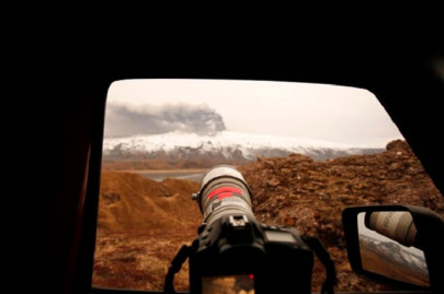 leica olympus are offering free virtual courses and talks for photographers