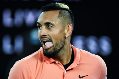 kyrgios delivers on food pledge for people going hungry kyrgios delivers on food pledge for people going hungry