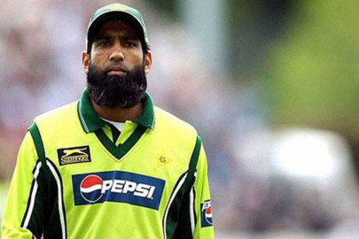 after andrew strauss darren gough sings praises of mohammad yousaf after andrew strauss darren gough sings praises of mohammad yousaf