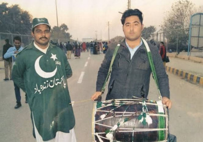 mahira khan fatima bhutto pay tribute to mashal khan mahira khan fatima bhutto pay tribute to mashal khan