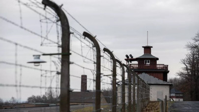 holocaust memorial sites fight new threat from far right holocaust memorial sites fight new threat from far right