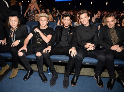 a one direction reunion is closer than we expected a one direction reunion is closer than we expected