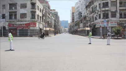 no safety measures at karachi s largest wholesale chemist market no safety measures at karachi s largest wholesale chemist market