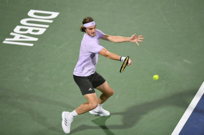 tsitsipas trying to learn french during coronavirus lockdown tsitsipas trying to learn french during coronavirus lockdown