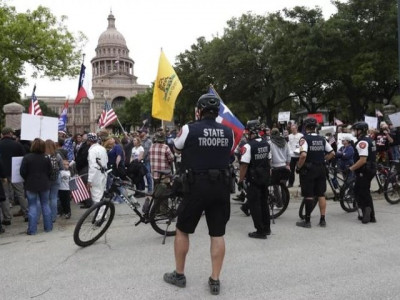 hundreds of protests spring up in us against stay at home decrees hundreds of protests spring up in us against stay at home decrees