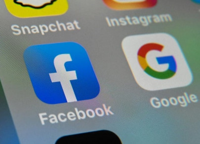 australia to force google facebook to pay for news content