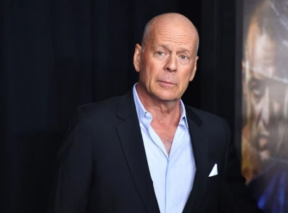 action star bruce willis diagnosed with untreatable dementia says family action star bruce willis diagnosed with untreatable dementia says family