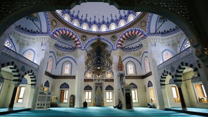 pandemic saudi mosques to alter prayers for holy month