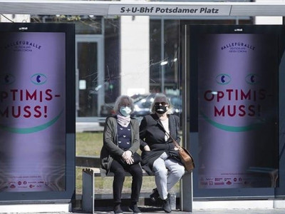 germany makes face masks compulsory in public