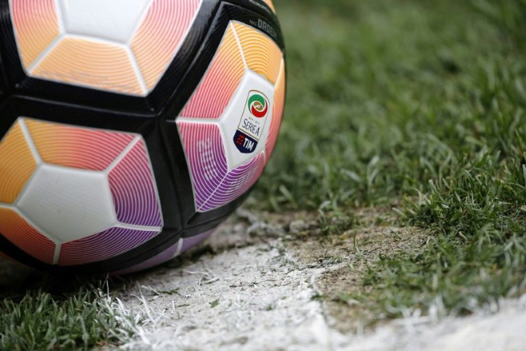 20 serie a clubs voted unanimously on tuesday to complete the italian league season which has been suspended for the past six weeks photo afp