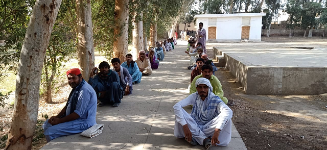 ehsaas emergency cash disbursements in sindh photo twitter sanianishtar ehsaas emergency cash disbursements in sindh photo twitter sanianishtar