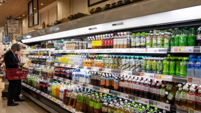 japan mayor under fire for women dawdle at shops remark