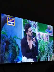 fahad mustafa s deep neck has internet in deeper thoughts