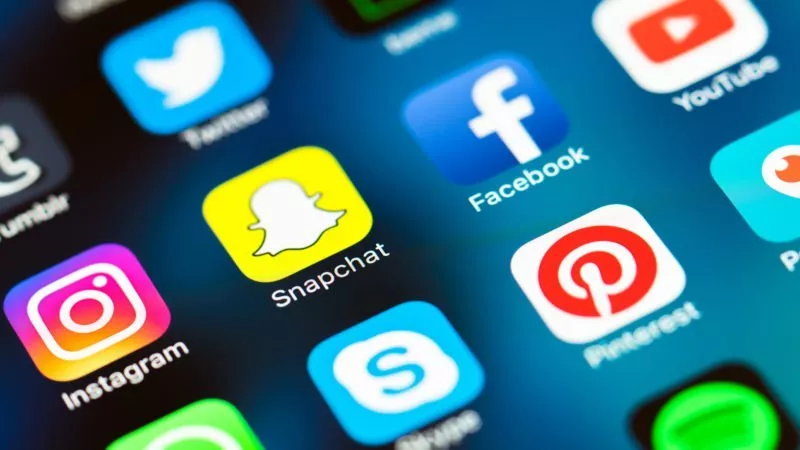 internet giants warn new policy will make it extremely difficult for companies to operate in pakistan photo file internet giants warn new policy will make it extremely difficult for companies to operate in pakistan photo file