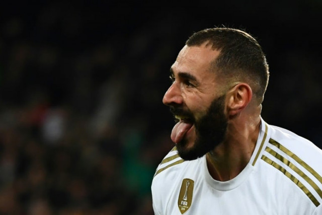to the delight of fans happy to discover some hidden facets of their idols are dropping their habitual discretion photo afp to the delight of fans happy to discover some hidden facets of their idols are dropping their habitual discretion photo afp