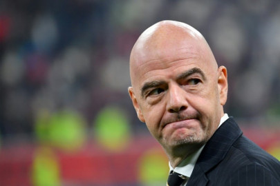 fifa s infantino suspected of intervening to stop probe