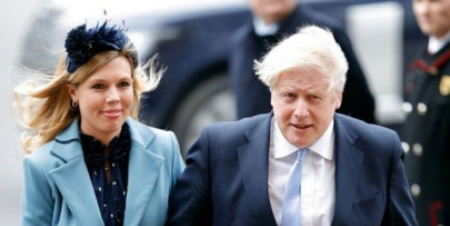it s a boy british pm johnson and fiancee thrilled by birth of a son