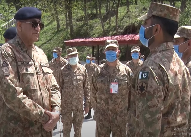 indian provocations are threat to regional peace and stability says gen qamar while visiting forward troops along loc screengrab