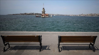 turkey imposes 3 day virus curfew in 31 provinces