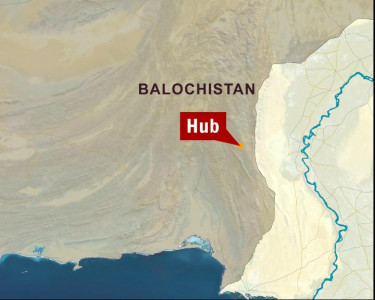 blast at hotel in hub leaves 8 injured