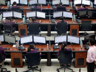india orders coronavirus tracing app for all workers india orders coronavirus tracing app for all workers