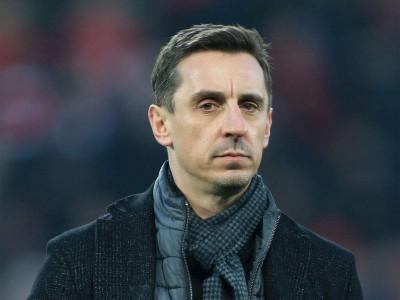 neville claims premier league clubs frightened to publicly back restart