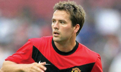 football owen lifts united to win over barca