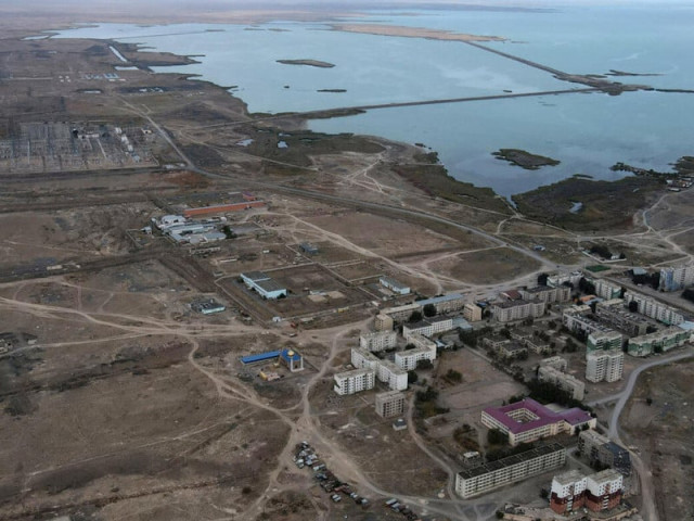 kazakhs approve plan for first n plant kazakhs approve plan for first n plant