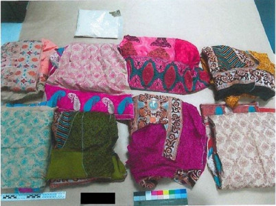 garment shops on wheels attract crowds garment shops on wheels attract crowds