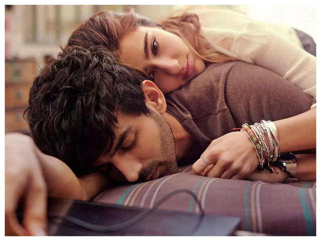 photo kartik aaryan instagram