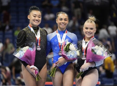 hezly rivera edges leanne wong hezly rivera edges leanne wong