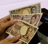 yen jumps on suspected intervention