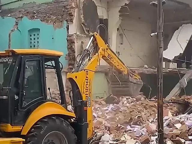 Pakistan condemns demolition of century-old mosque in India's Saharanpur