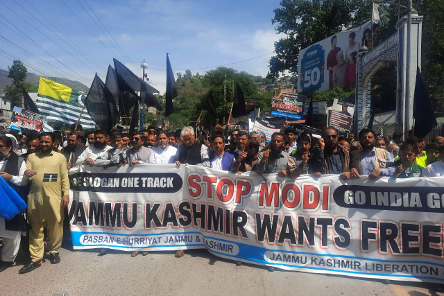 kashmiris observe black day as modi visits jammu kashmiris observe black day as modi visits jammu