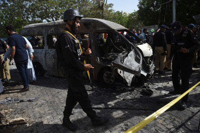 female suicide bomber kills 3 chinese nationals at ku
