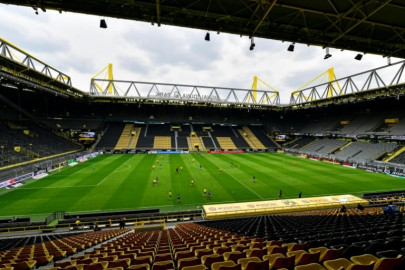 surreal for dortmund in empty stadium surreal for dortmund in empty stadium
