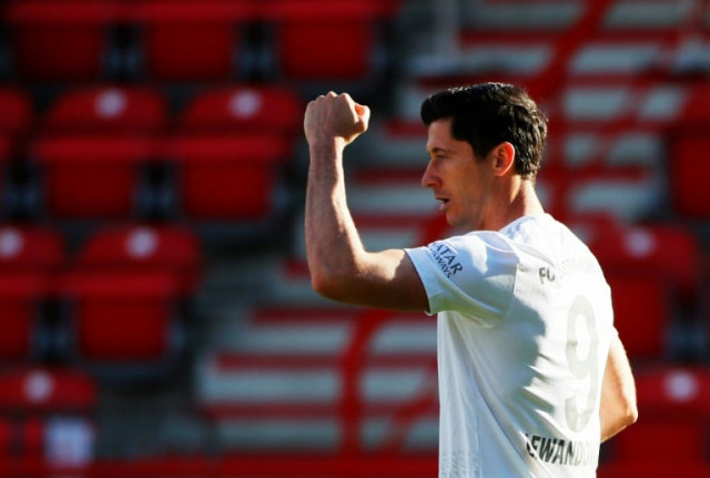 bayern had two thirds of possession at the alten foesterei stadium and once robert lewandowski slotted home his 26th league goal of the season photo afp bayern had two thirds of possession at the alten foesterei stadium and once robert lewandowski slotted home his 26th league goal of the season photo afp