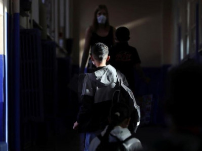 some signs children may not transmit covid 19 two uk epidemiologists say some signs children may not transmit covid 19 two uk epidemiologists say