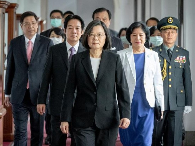 taiwan president tsai ing wen and vice president william lai ching te attend the inauguration ceremony at the presidential office building in taipei taiwan photo reuters