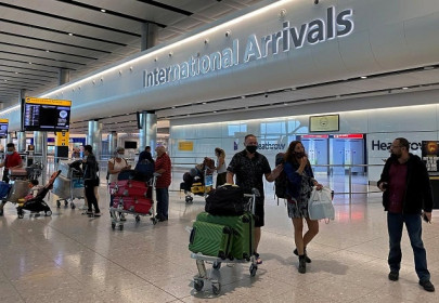 uk set to outline quarantine measures for international arrivals uk set to outline quarantine measures for international arrivals