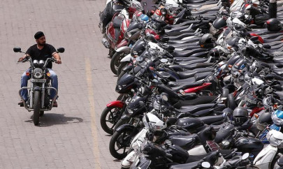 bike manufacturers urge pti govt to reduce sales tax bike manufacturers urge pti govt to reduce sales tax