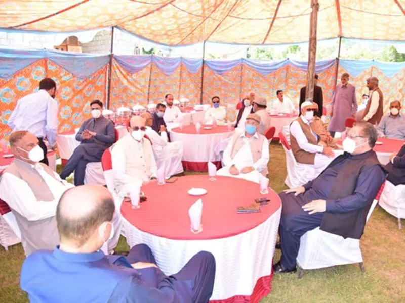 ajk president masood khan hails role of armed forces and doctors in fight against covid 19 photo courtesy masood khan ajk president masood khan hails role of armed forces and doctors in fight against covid 19 photo courtesy masood khan