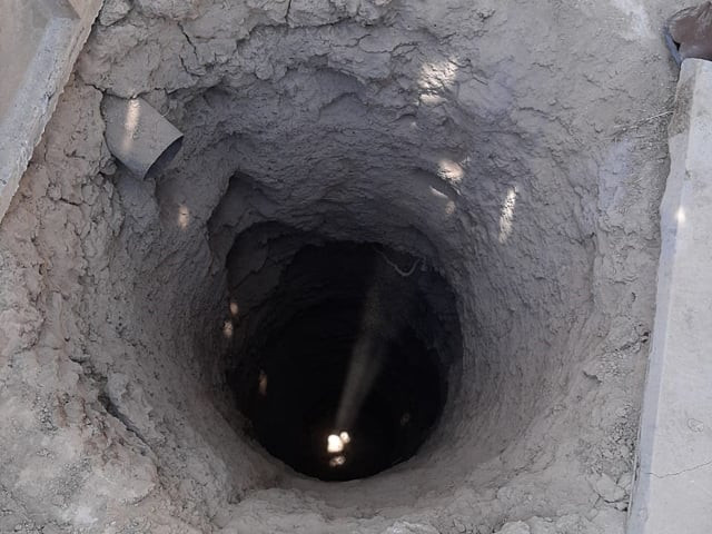 two youths suffocated due to toxic gases inside the well a night before eid photo express two youths suffocated due to toxic gases inside the well a night before eid photo express