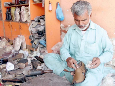 traditional shoes reclaim market share on eid traditional shoes reclaim market share on eid