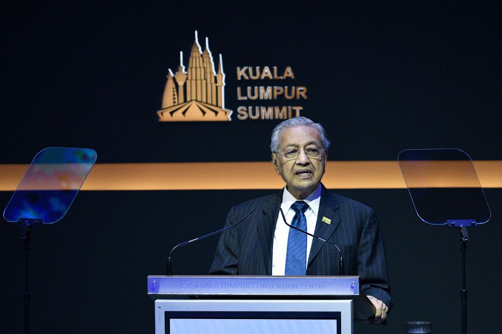 malaysian former premier dr mahathir mohammad at the kl summit photo reuters file