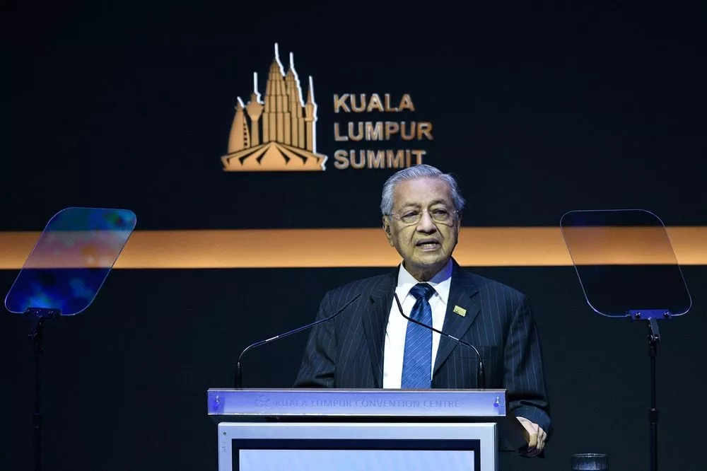 malaysian former premier dr mahathir mohammad at the kl summit photo reuters file malaysian former premier dr mahathir mohammad at the kl summit photo reuters file