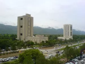 tribune tribune