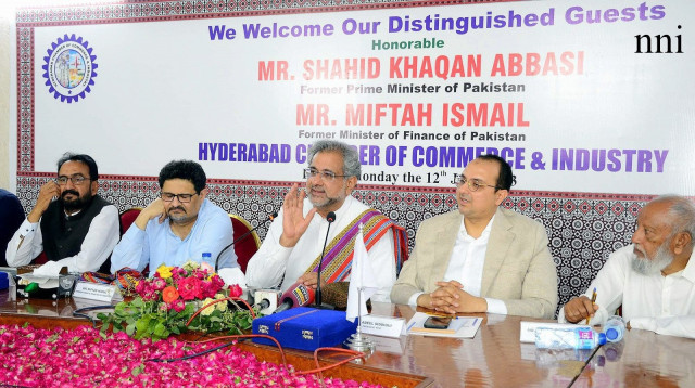 former pm shahid khaqan addresses hyderabad chamber of commerce and industries photo nni former pm shahid khaqan addresses hyderabad chamber of commerce and industries photo nni