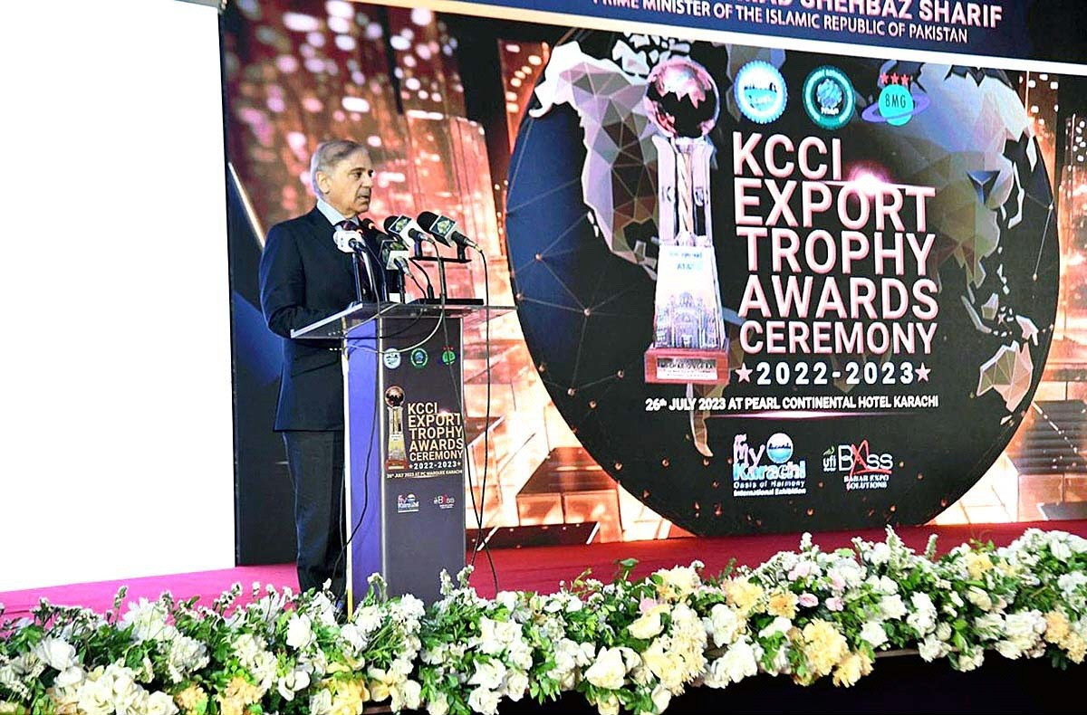 pm shehbaz sharif addresses the kcci export trophy awards ceremony in karachi photo app