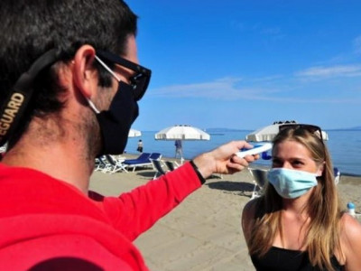 new coronavirus losing potency top italian doctor says